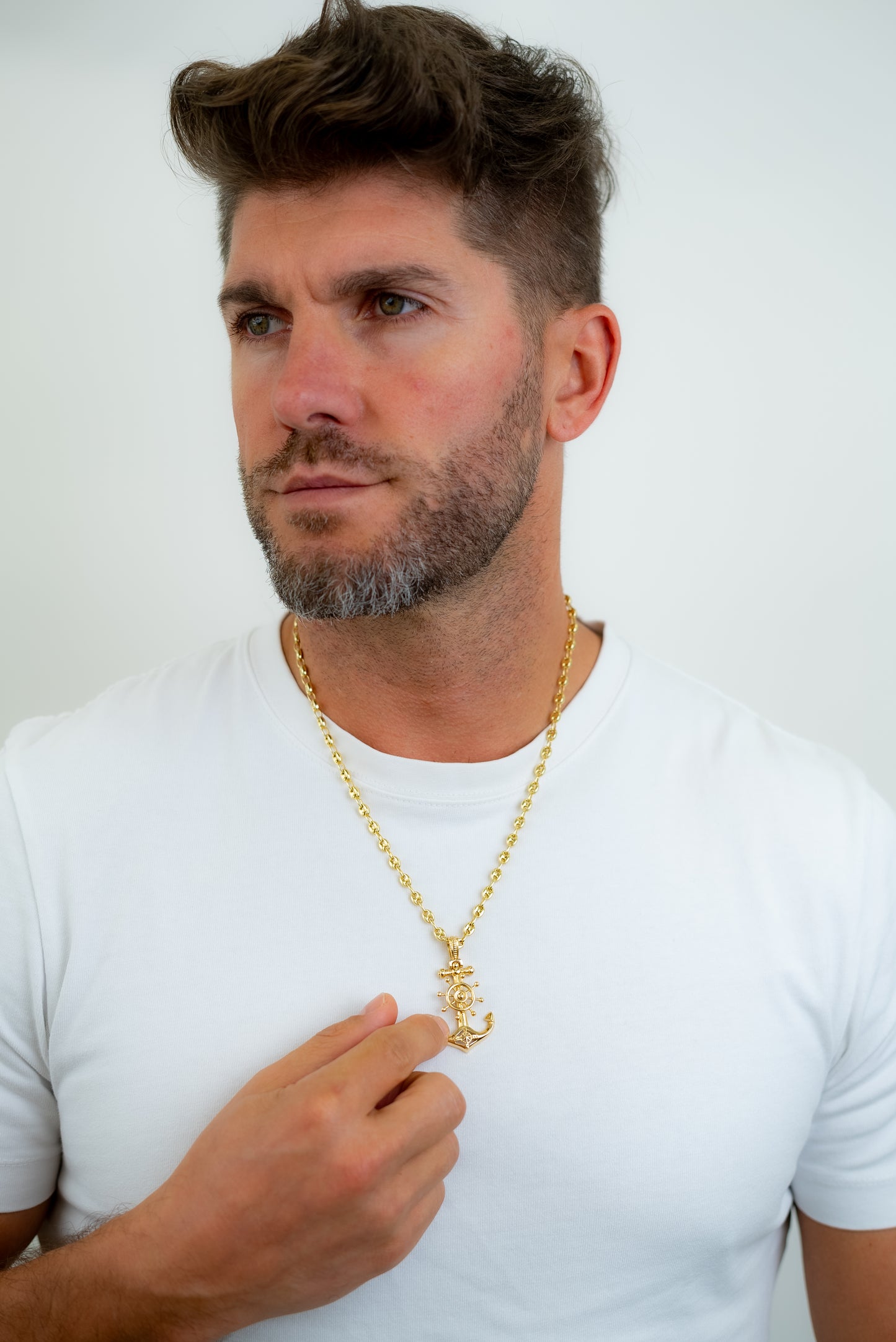 CHAIN AND MEDALLION SET - ANCLA DESIGN