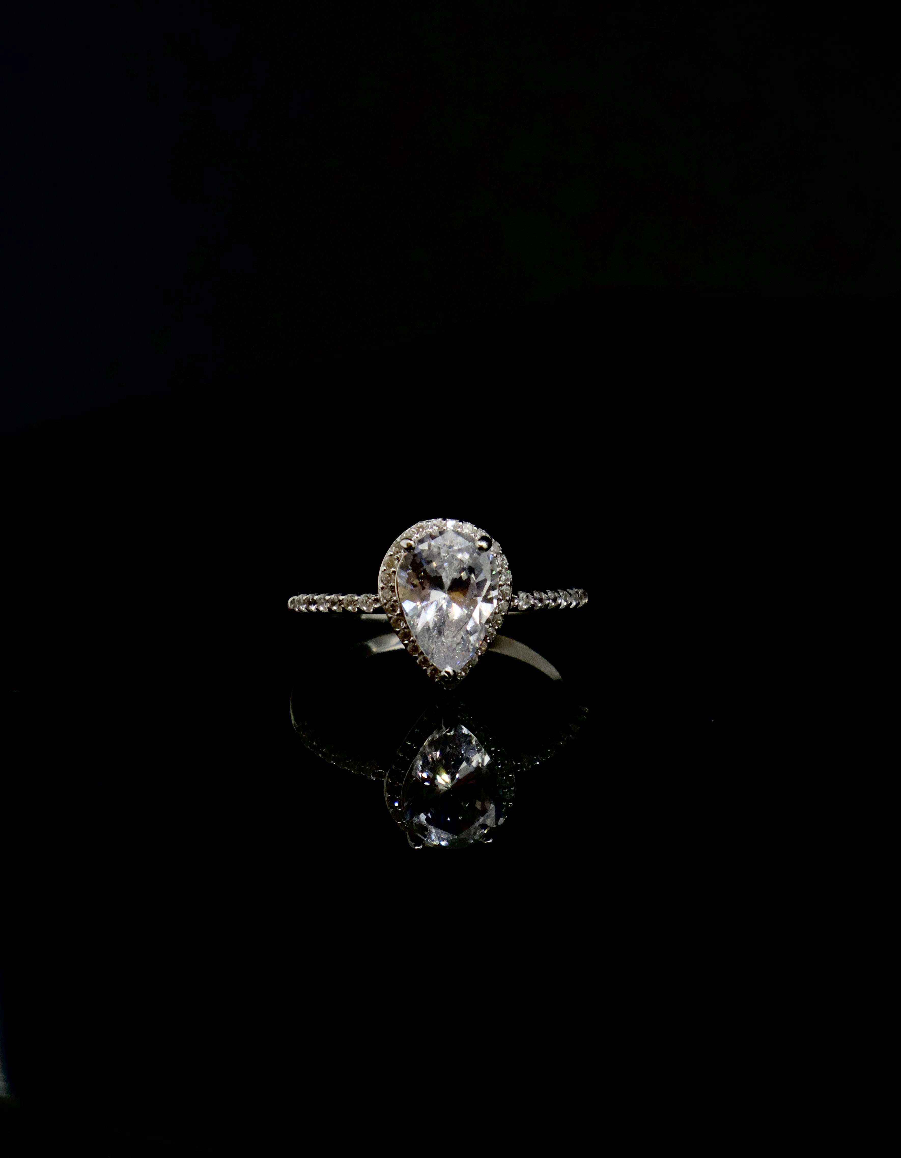 WOMEN'S - Anillo_PiedraGota Plata 925