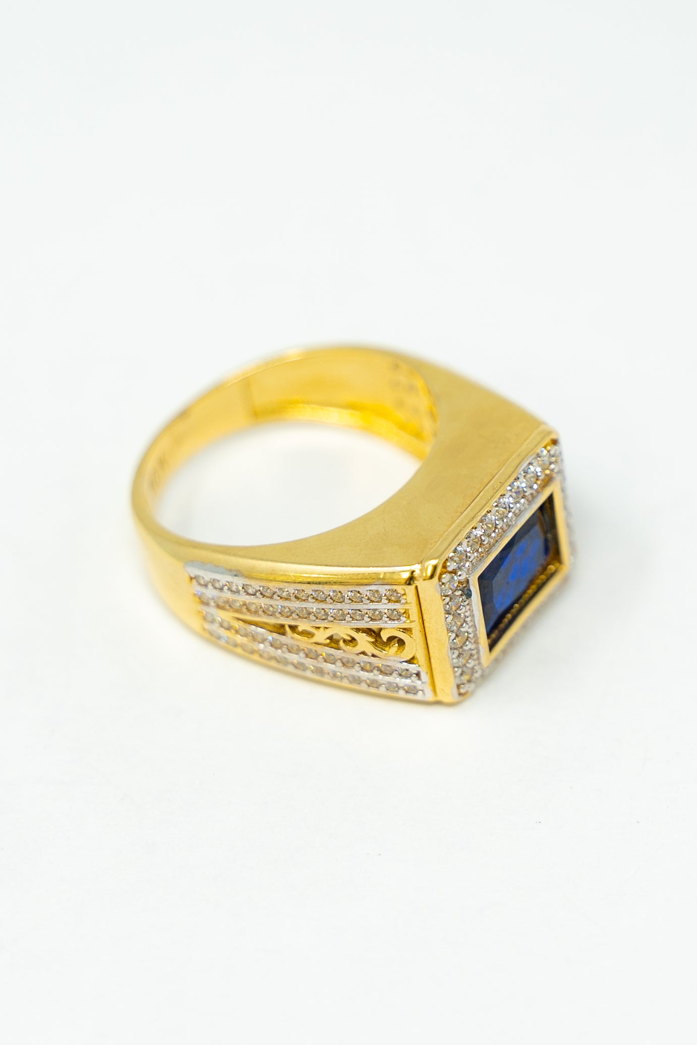 MEN'S RING -RECTANGULAR BLUE STONE