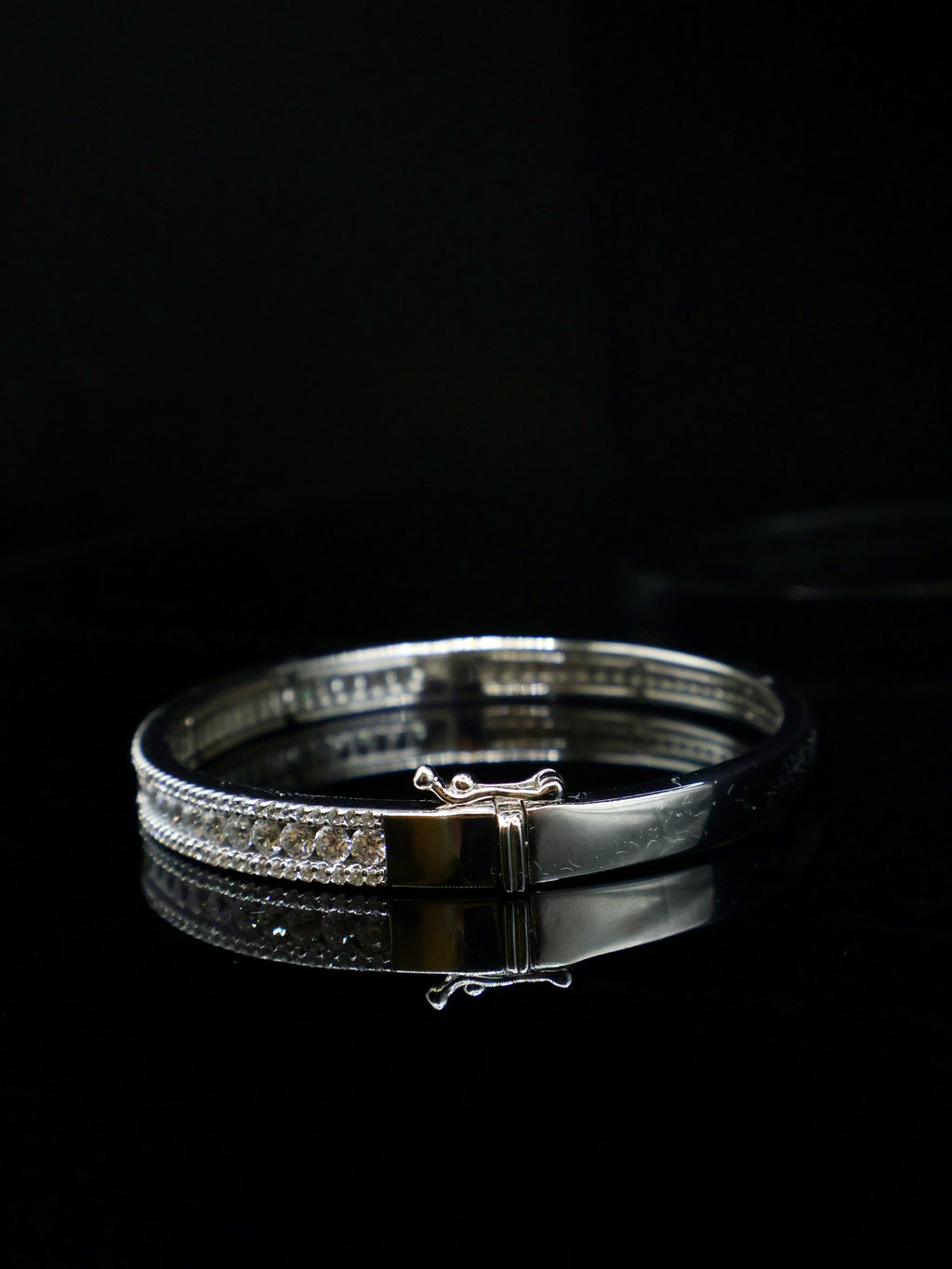 WOMEN'S - Pulsera Rigida Brillantes Plata 925