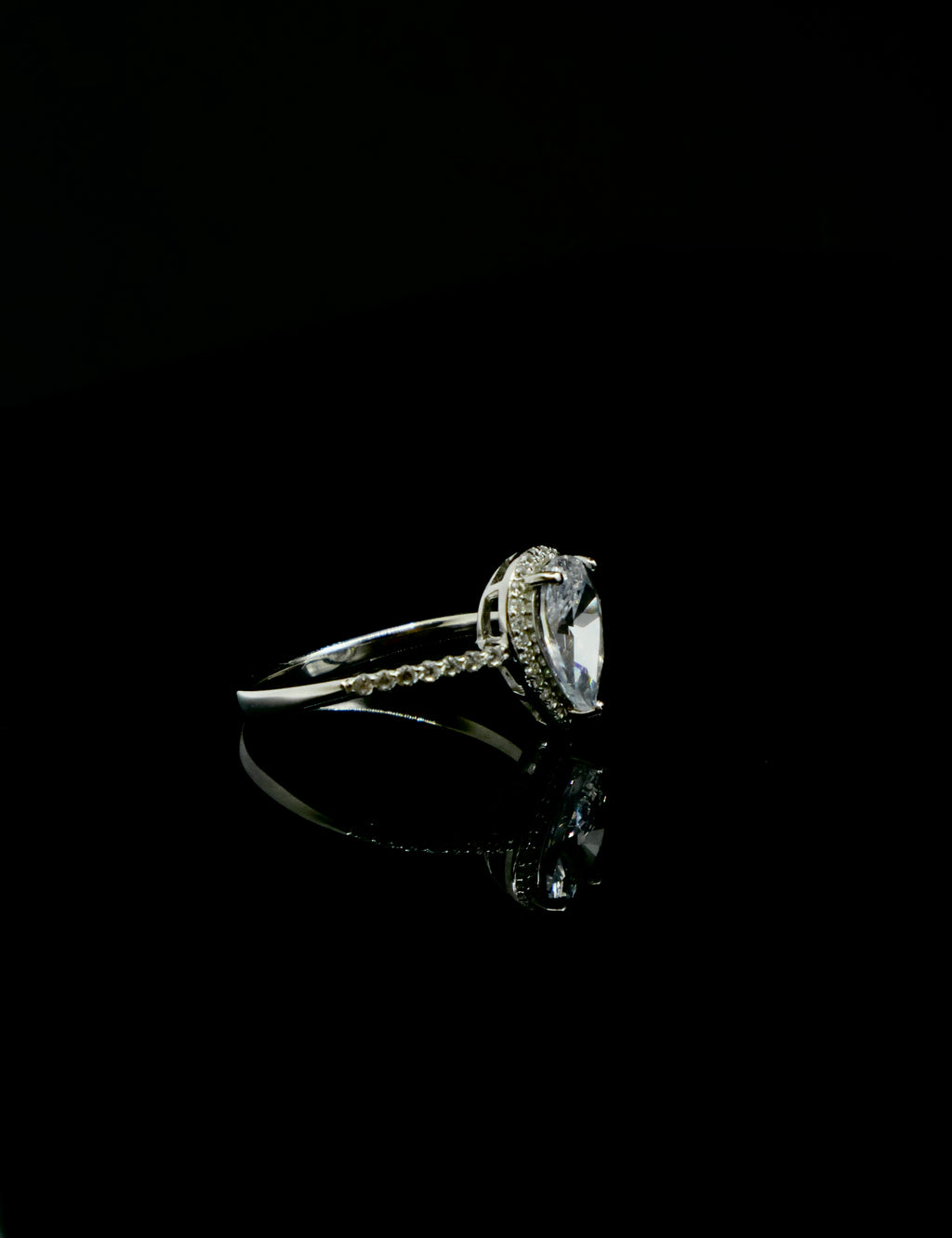 WOMEN'S - Anillo_PiedraGota Plata 925