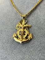DIJE ANCLA CON JESÚS ORO 14K