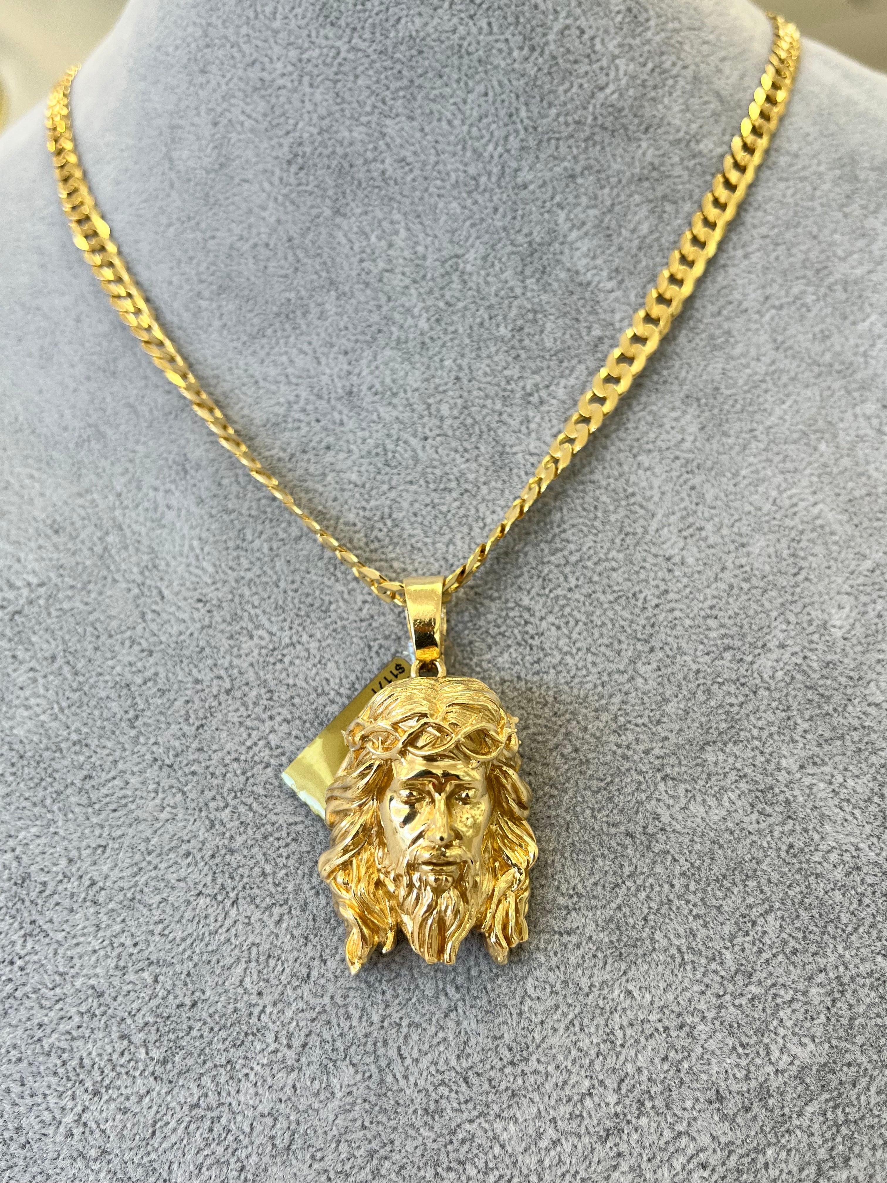 DIJE CARA DE CRISTO ORO 14K